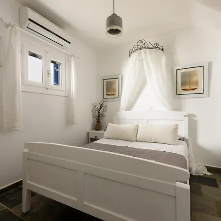 Paros 3 Bedrooms Messonette For 6 Persons By Mps Holiday home *