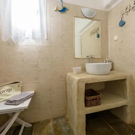 Holiday home Paros 3 Bedrooms Messonette For 6 Persons By Mps Marpissa