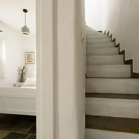 Paros 3 Bedrooms Messonette For 6 Persons By Mps * Marpissa